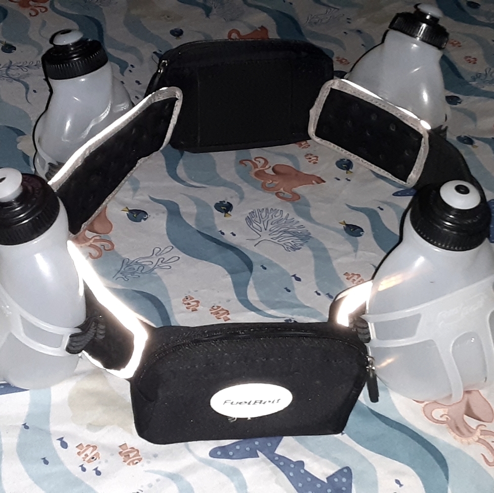 RUNNERS Water Belt